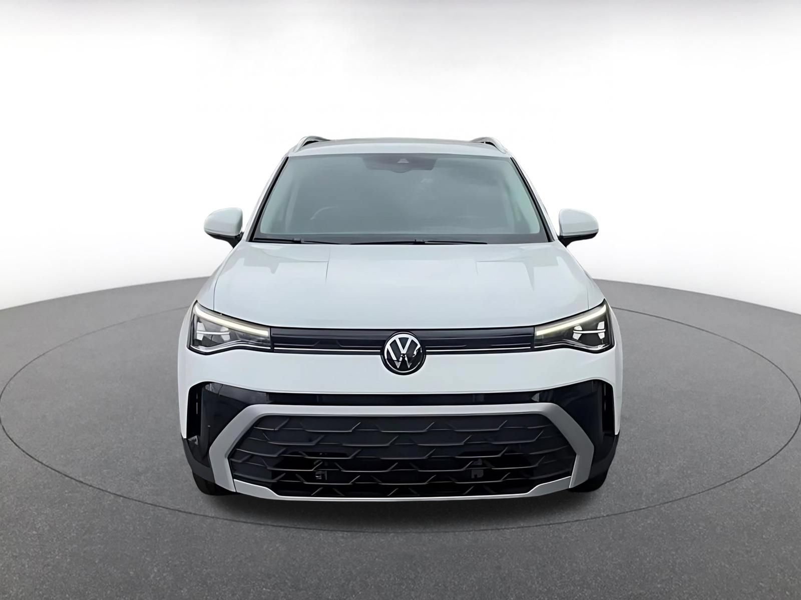 Thumbnail: 2025 Volkswagen Taos - 4