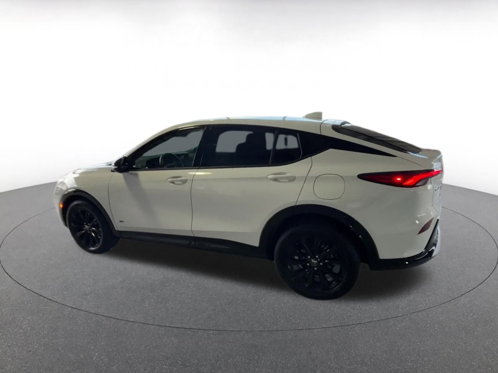 Thumbnail: 2025 Buick Envista - 10