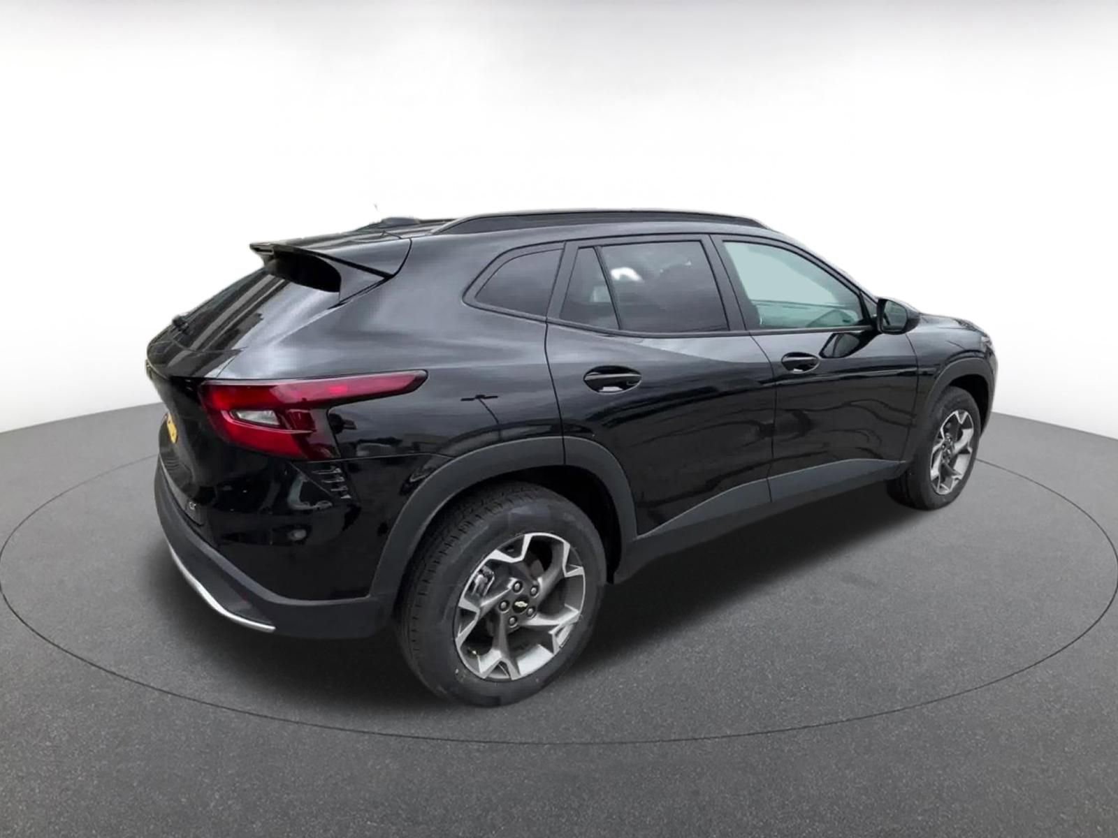 Thumbnail: 2025 Chevrolet Trax - 20