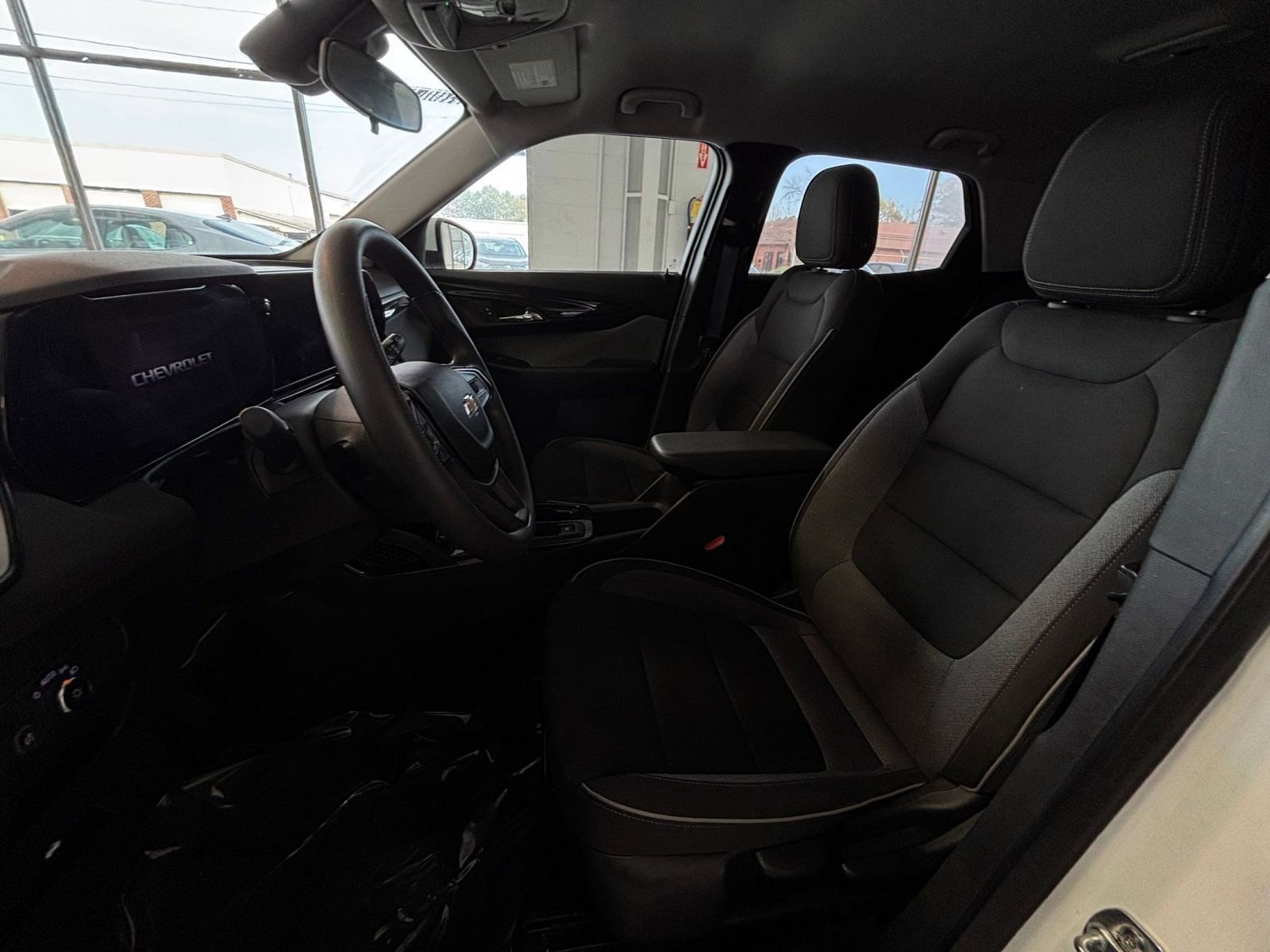 Thumbnail: 2025 Chevrolet TrailBlazer - 25