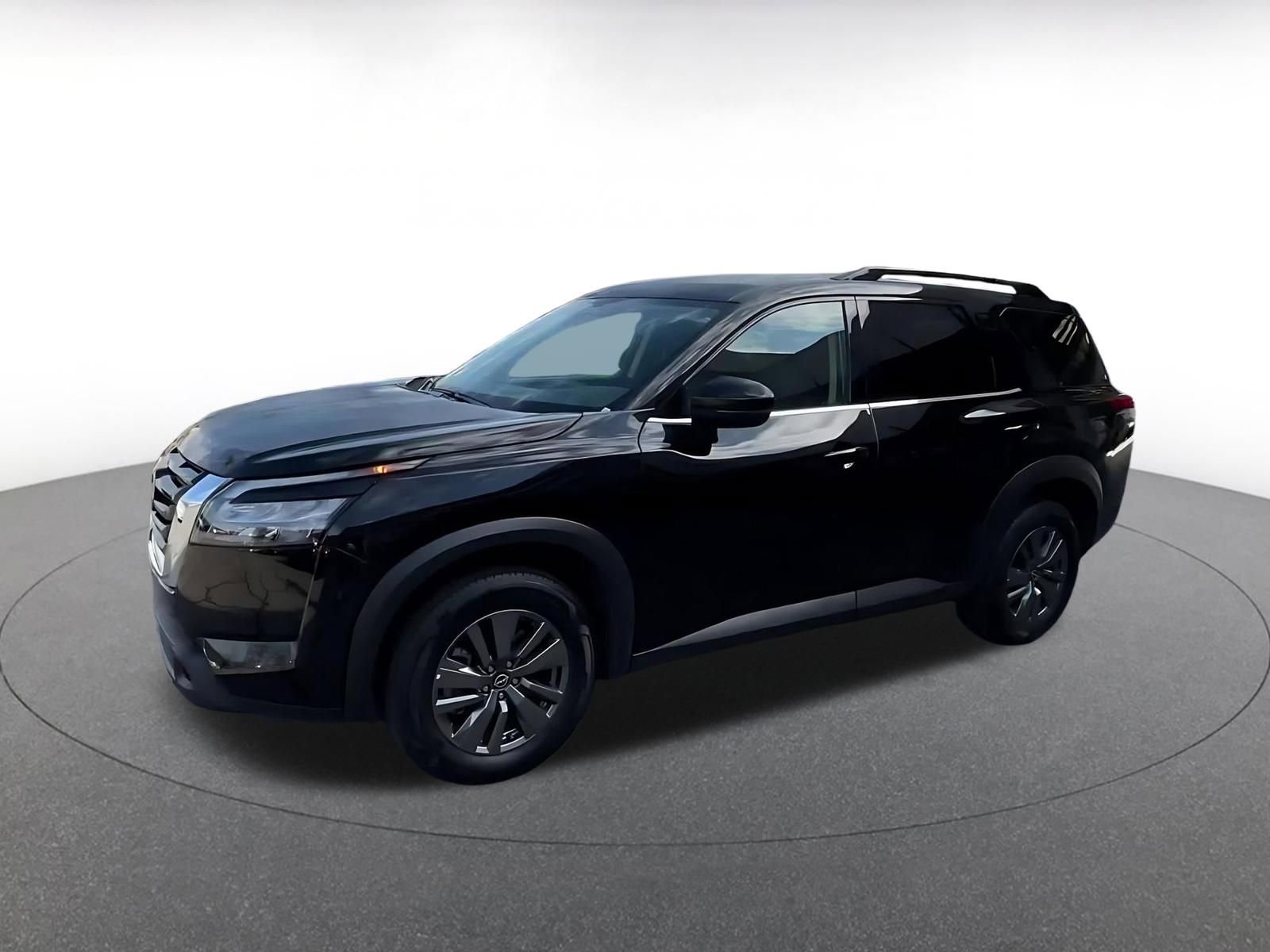 Thumbnail: 2025 Nissan Pathfinder - 13