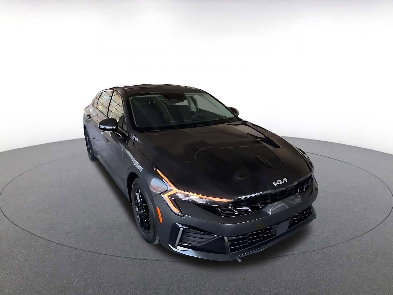 Thumbnail: 2025 Kia K5 - 3