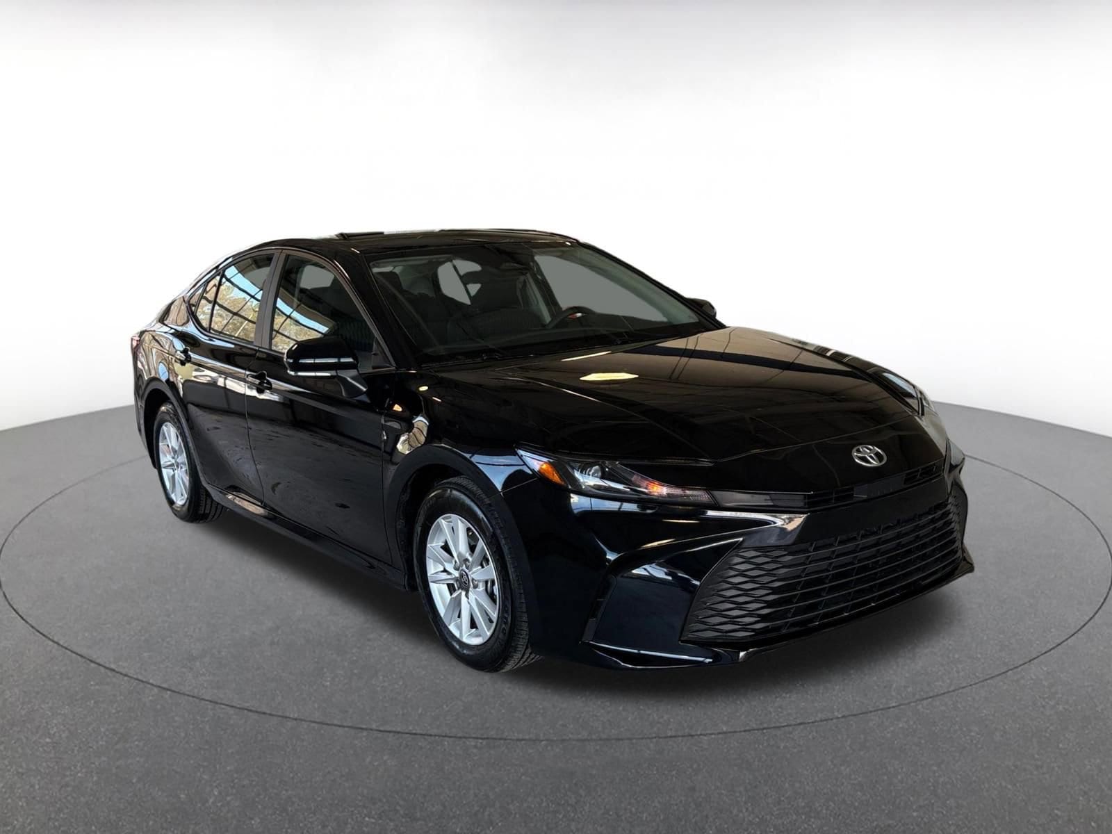 Thumbnail: 2025 Toyota Camry - 1