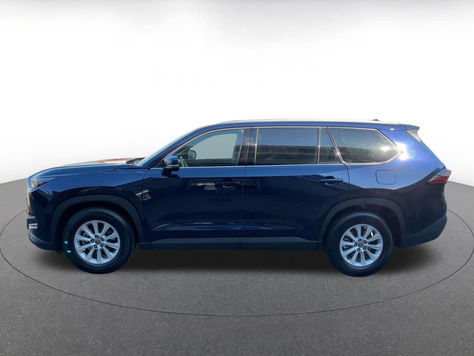 Thumbnail: 2025 Toyota Grand Highlander - 12