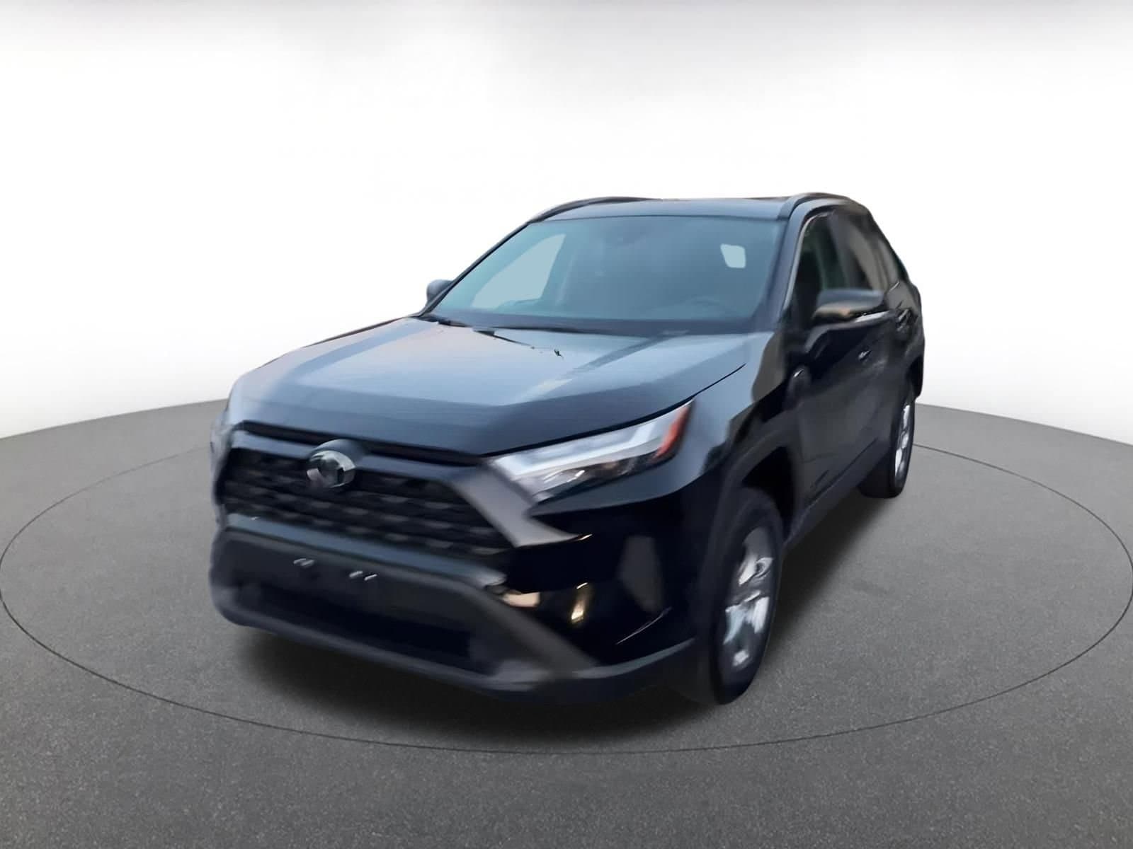 Thumbnail: 2025 Toyota RAV4 - 10