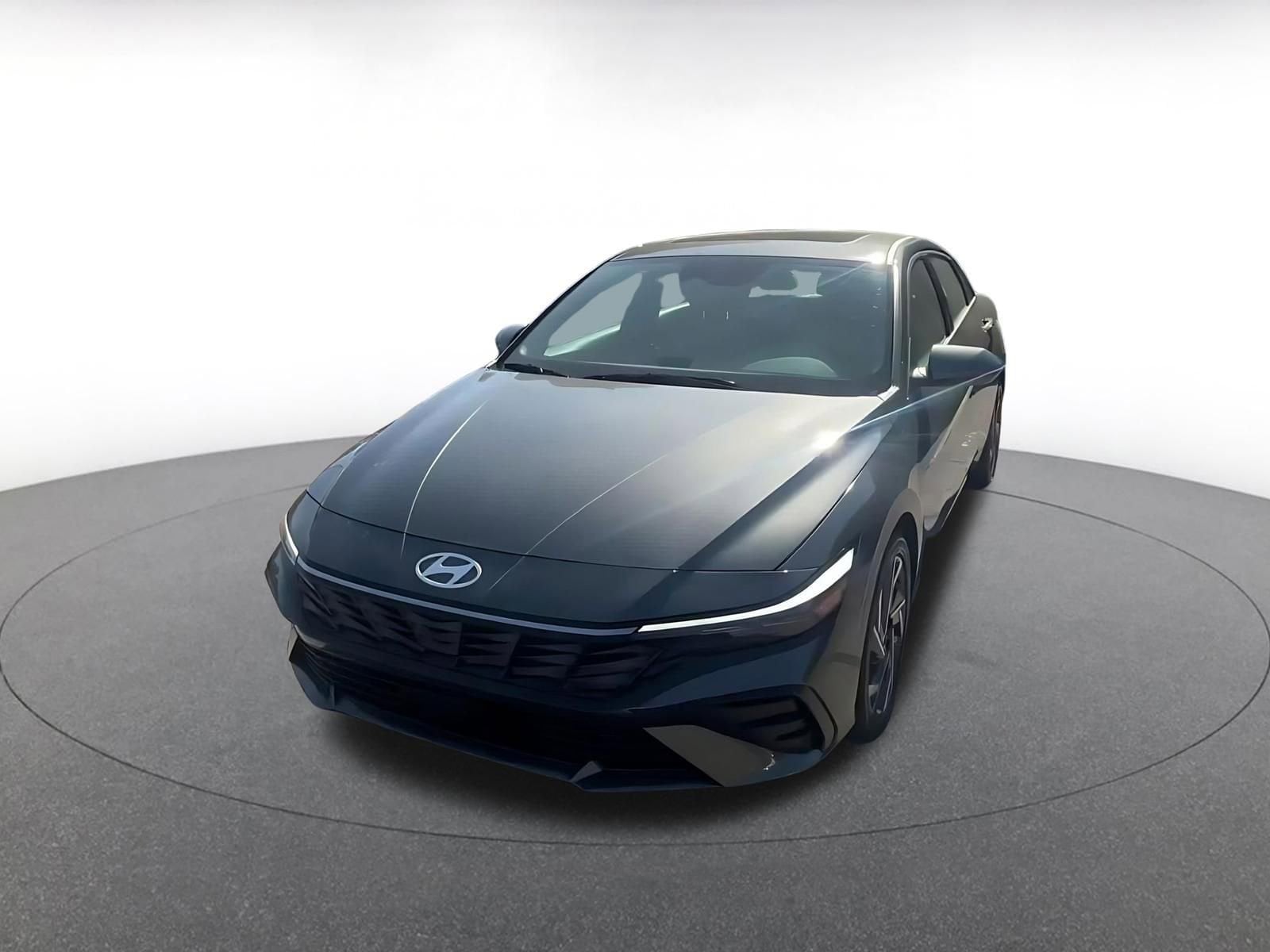 Thumbnail: 2025 Hyundai Elantra - 6