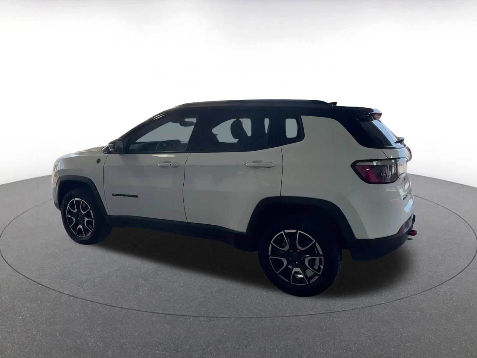 Thumbnail: 2025 Jeep Compass - 10