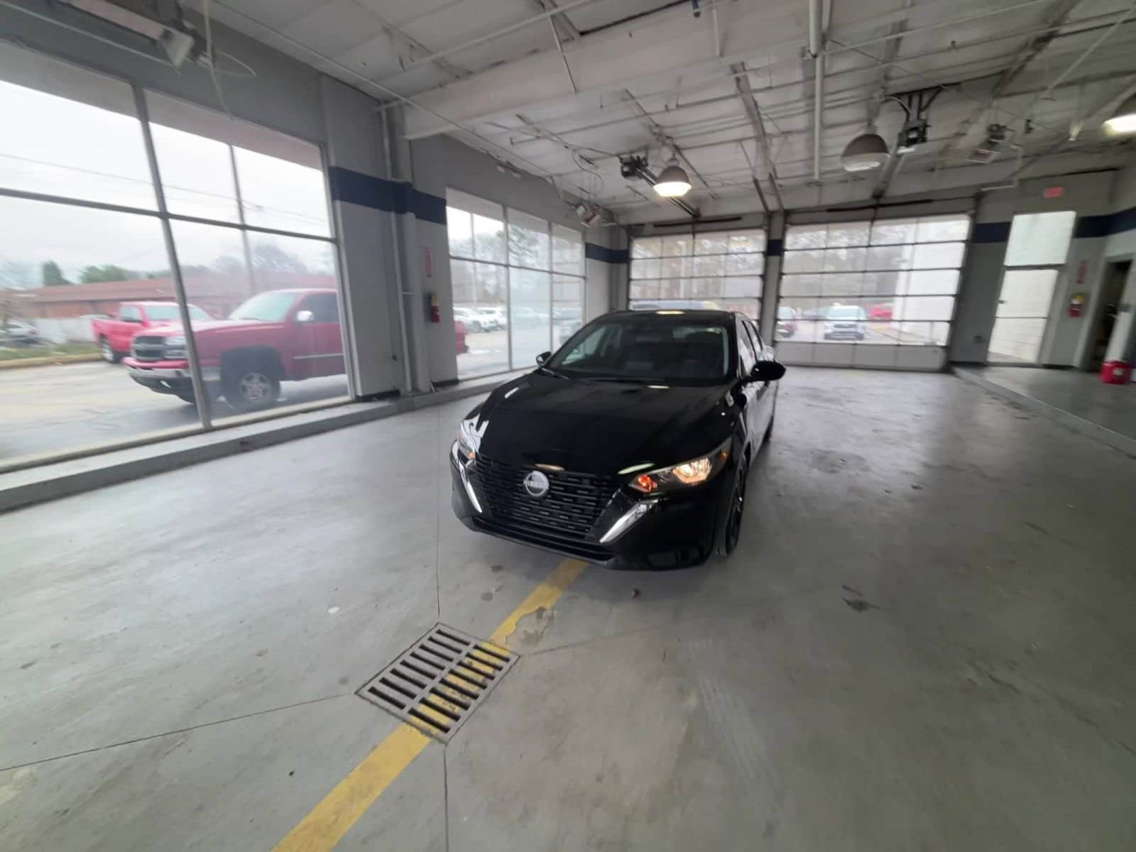 Thumbnail: 2025 Nissan Sentra - 16