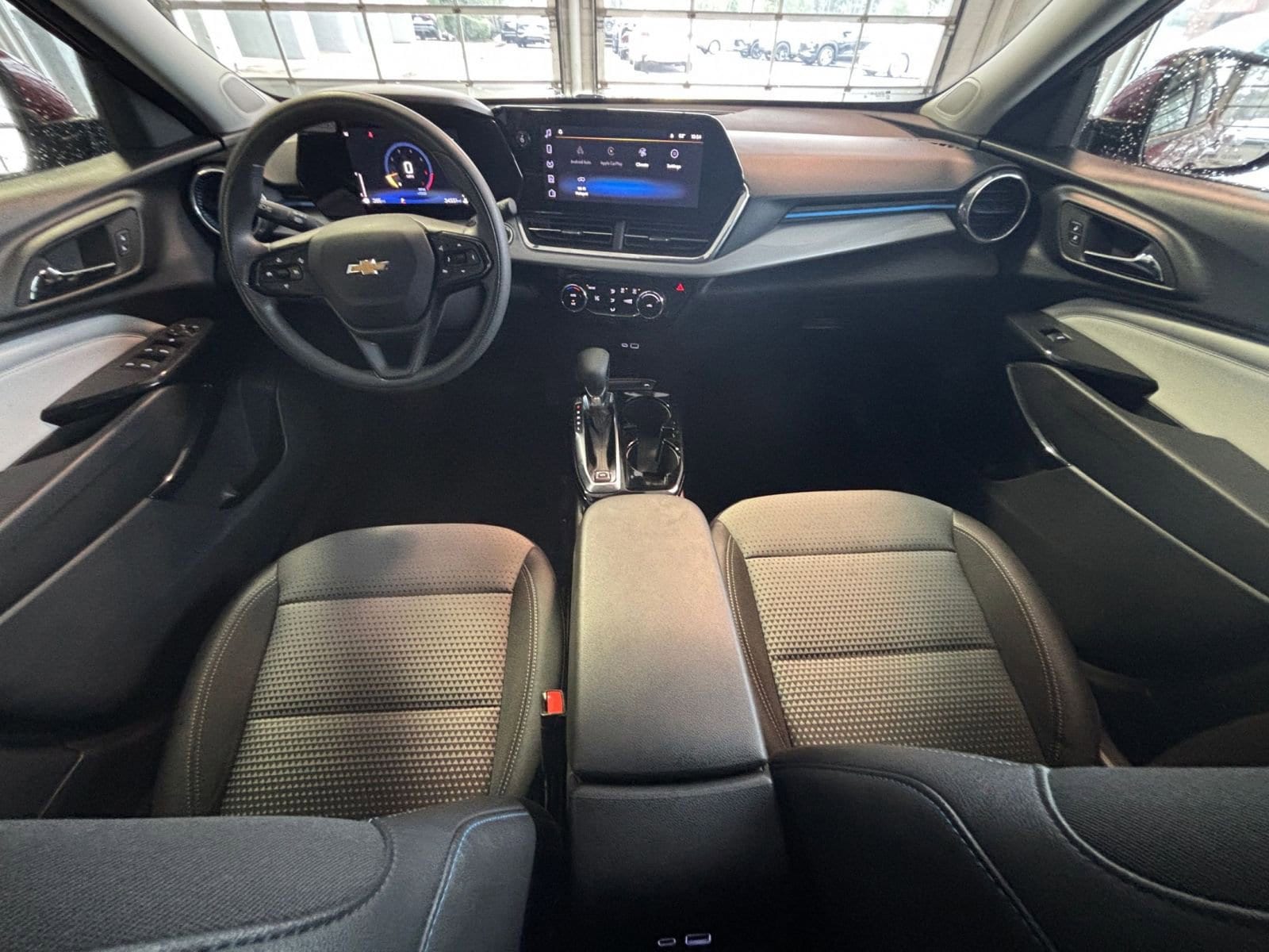 Thumbnail: 2025 Nissan Versa - 32