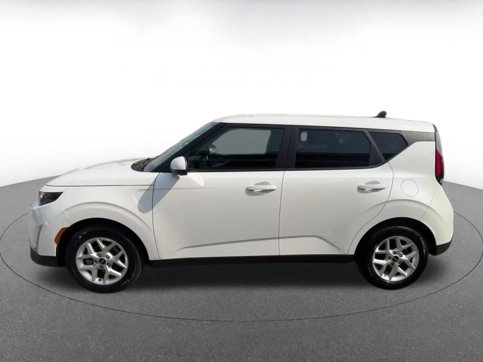 Thumbnail: 2025 Kia Soul - 8