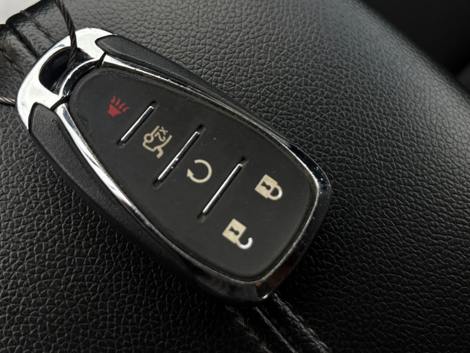 Thumbnail: 2024 Chevrolet Malibu - 21