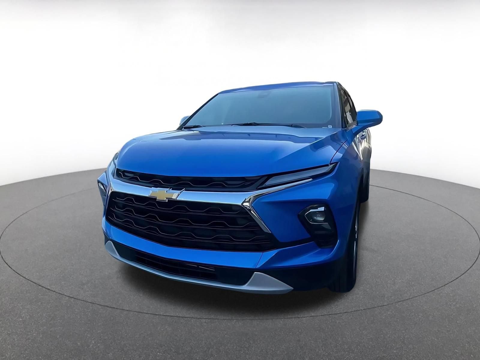 Thumbnail: 2026 Chevrolet Blazer - 6