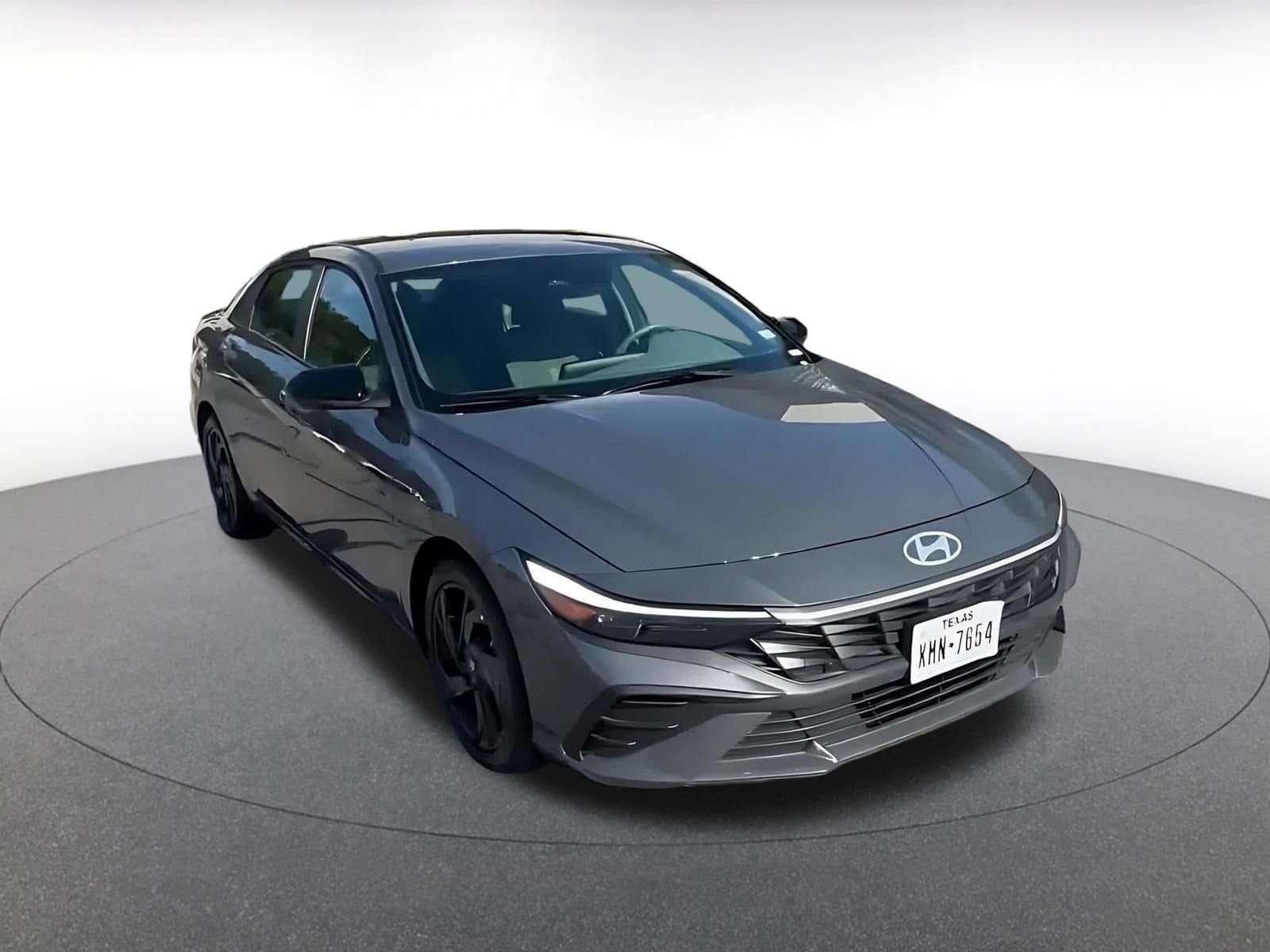 Thumbnail: 2026 Hyundai Elantra - 3