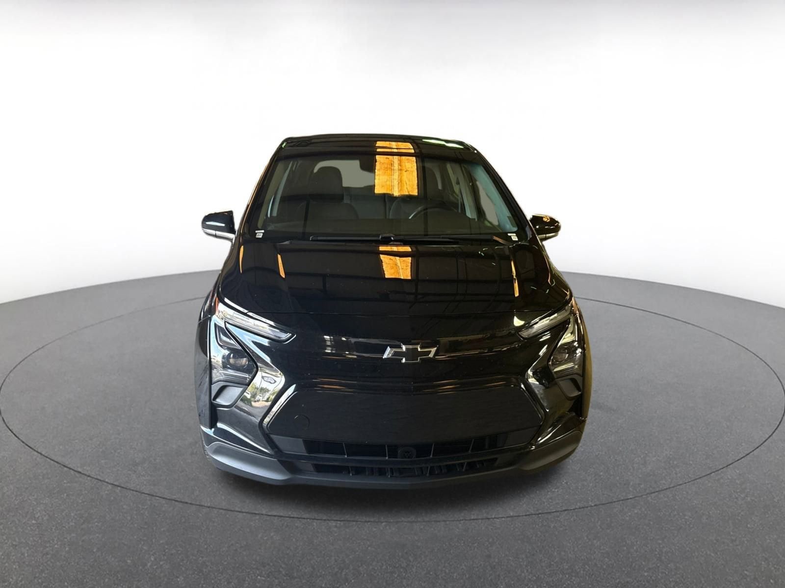 Thumbnail: 2023 Chevrolet Bolt EV - 1
