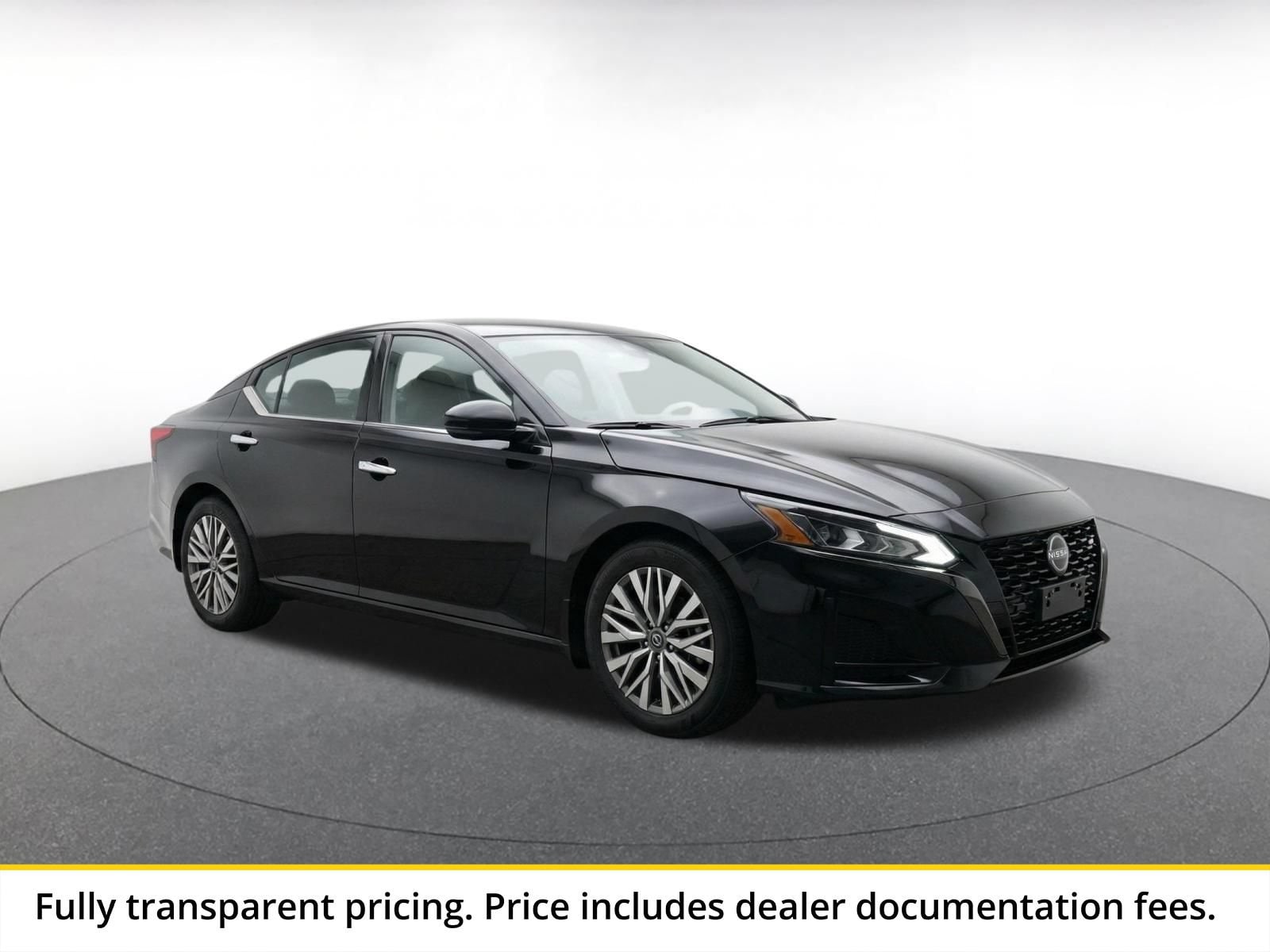 Thumbnail: 2025 Nissan Altima - 1