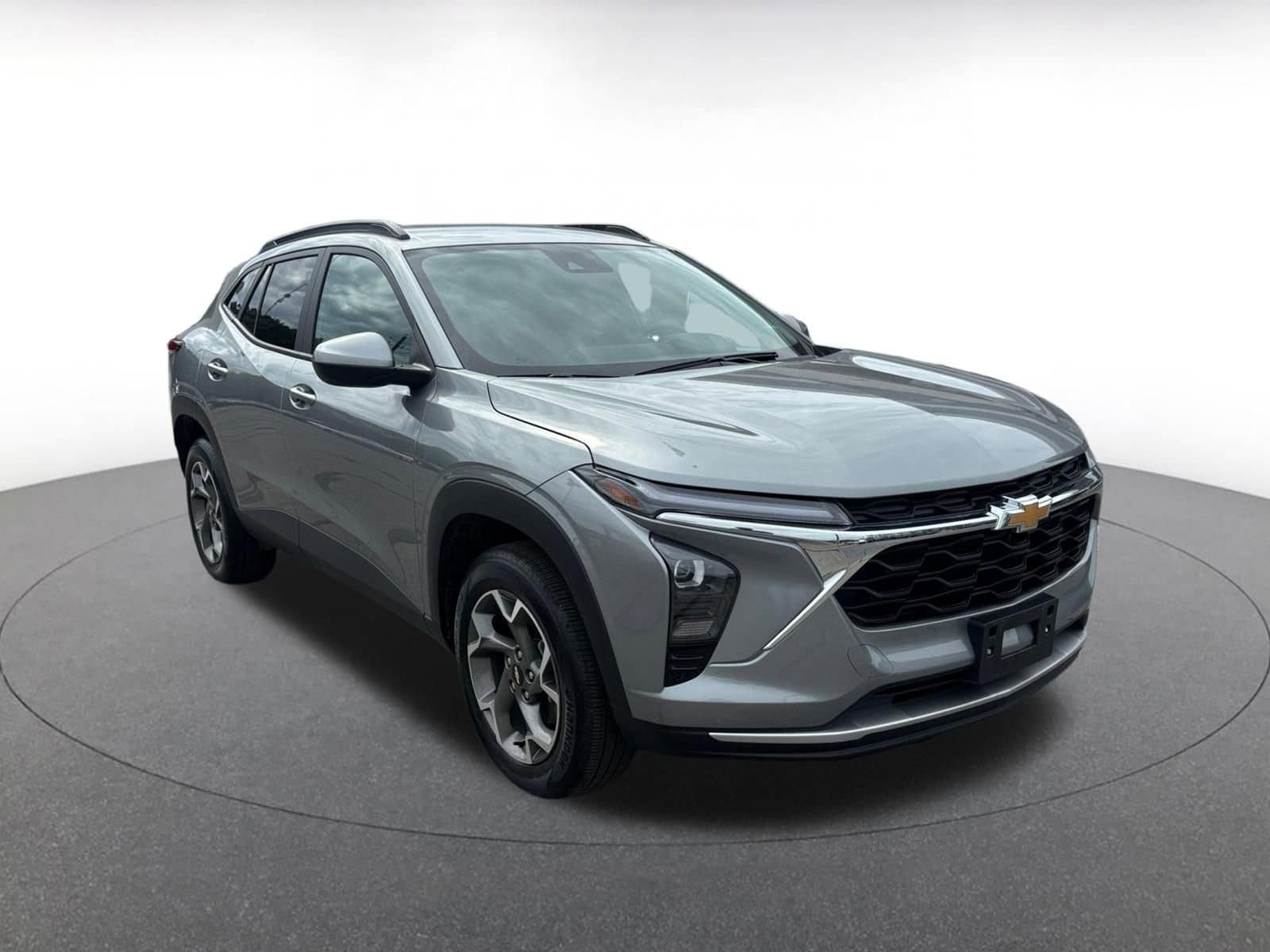 Thumbnail: 2025 Chevrolet Trax - 1