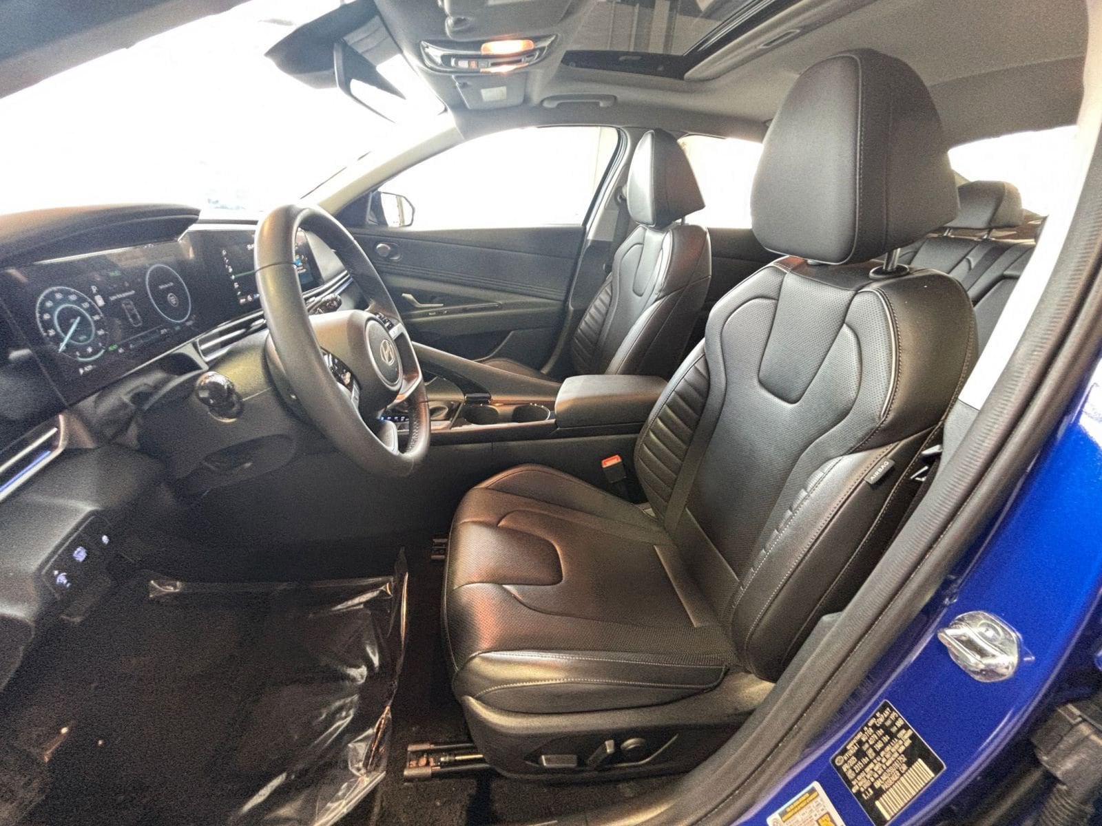 Thumbnail: 2025 Hyundai Elantra - 29