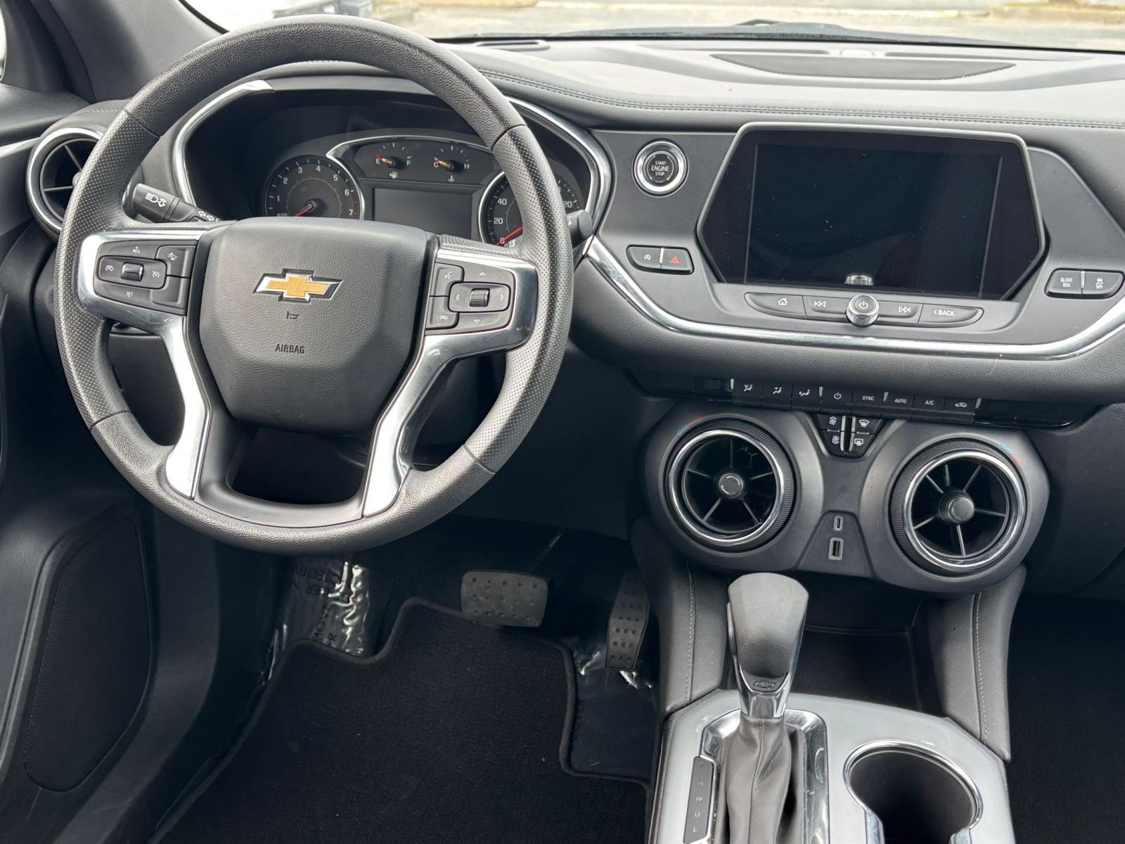 Thumbnail: 2022 Chevrolet Blazer - 34