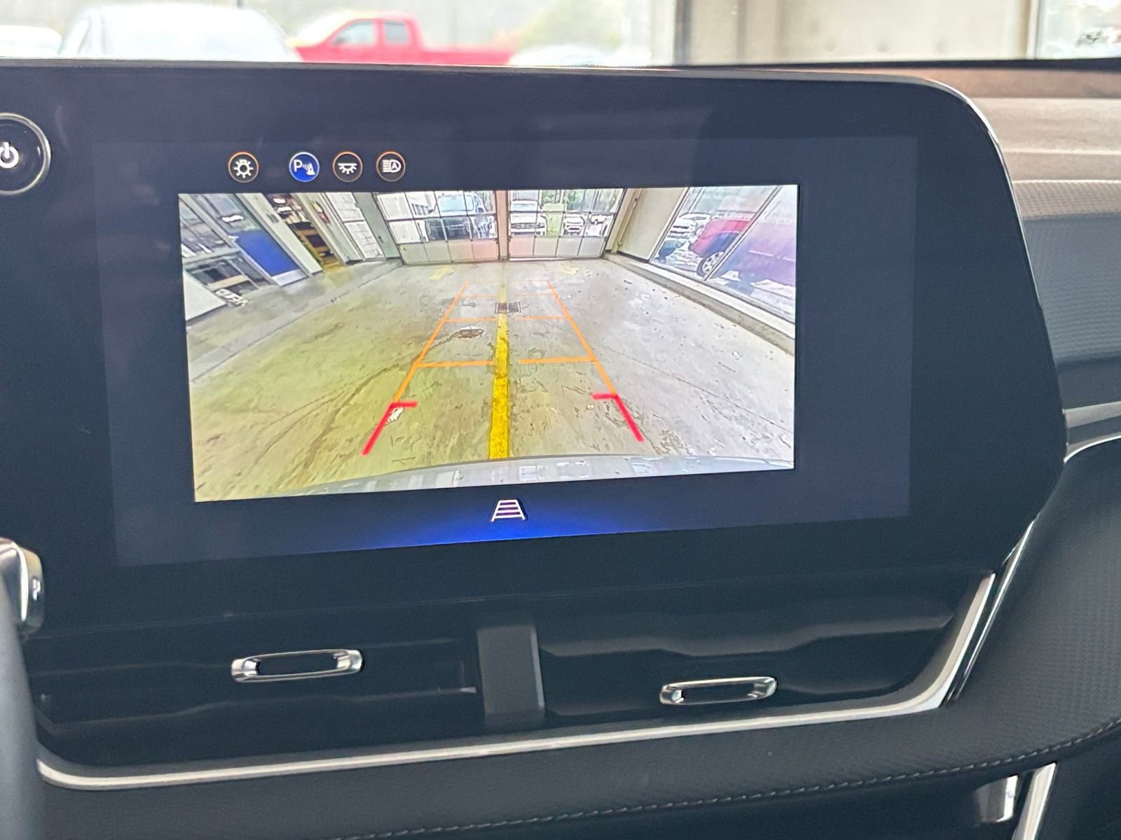 Thumbnail: 2025 Chevrolet Equinox - 17