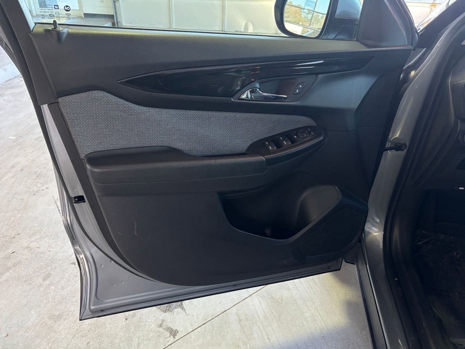 Thumbnail: 2025 Chevrolet TrailBlazer - 27