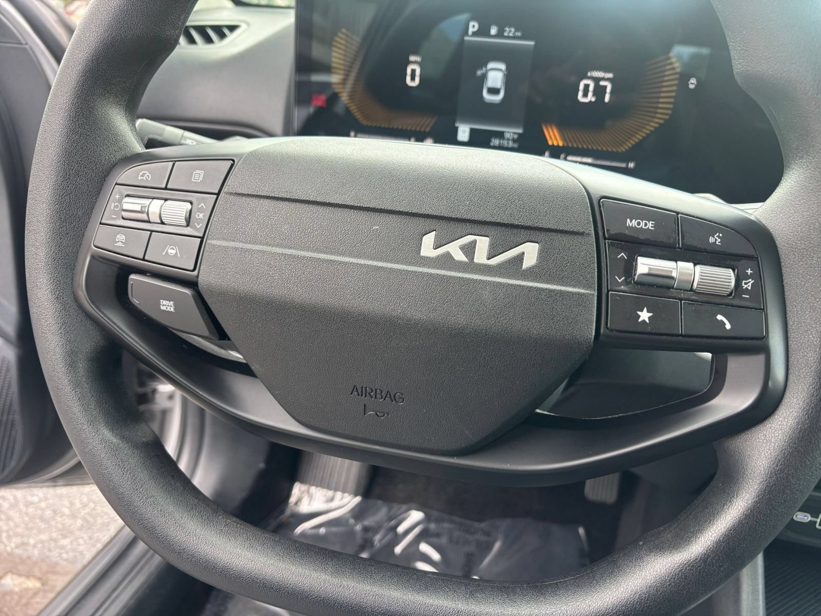 Thumbnail: 2025 Kia K4 - 28