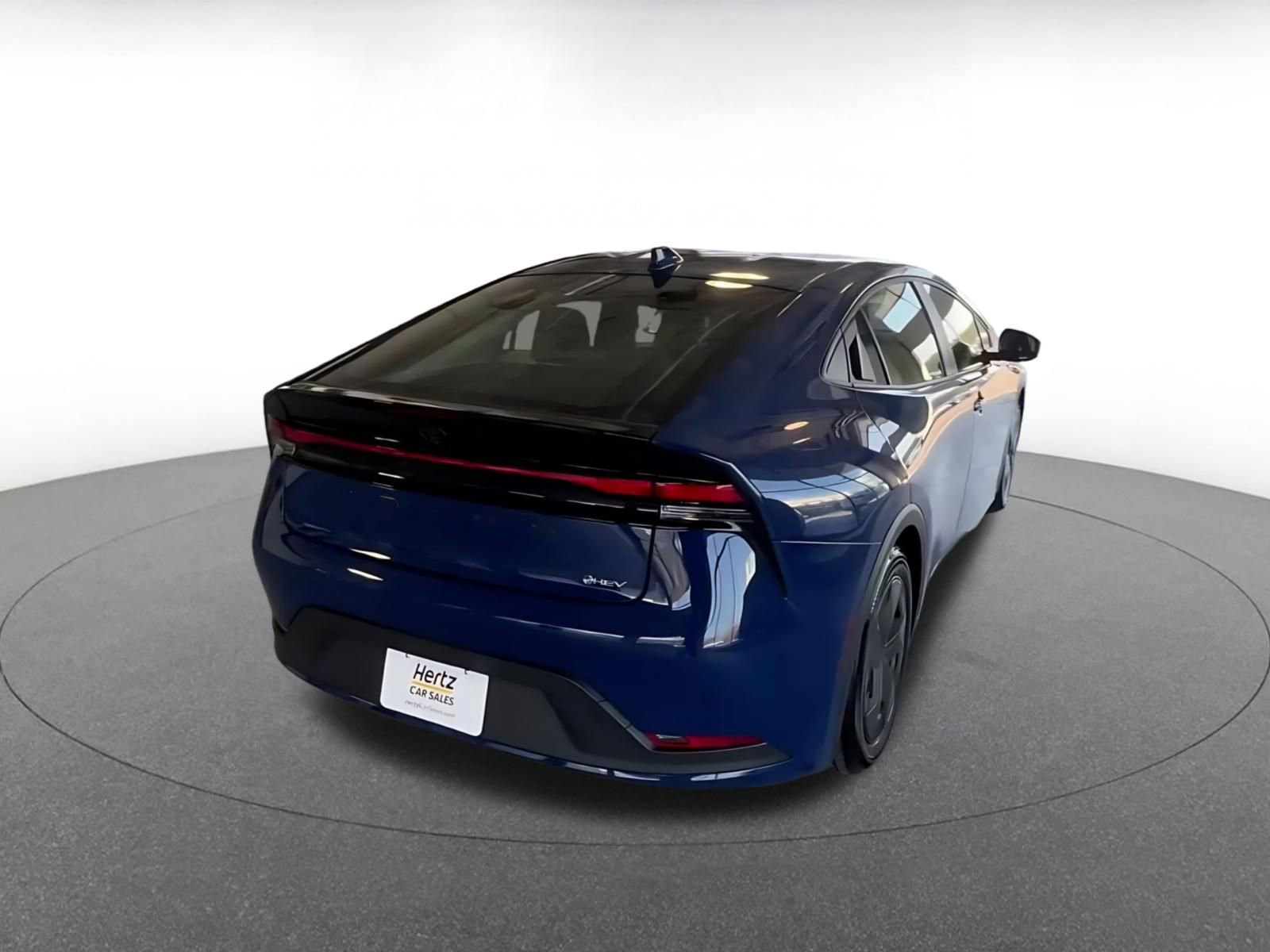 Thumbnail: 2025 Toyota Prius - 17