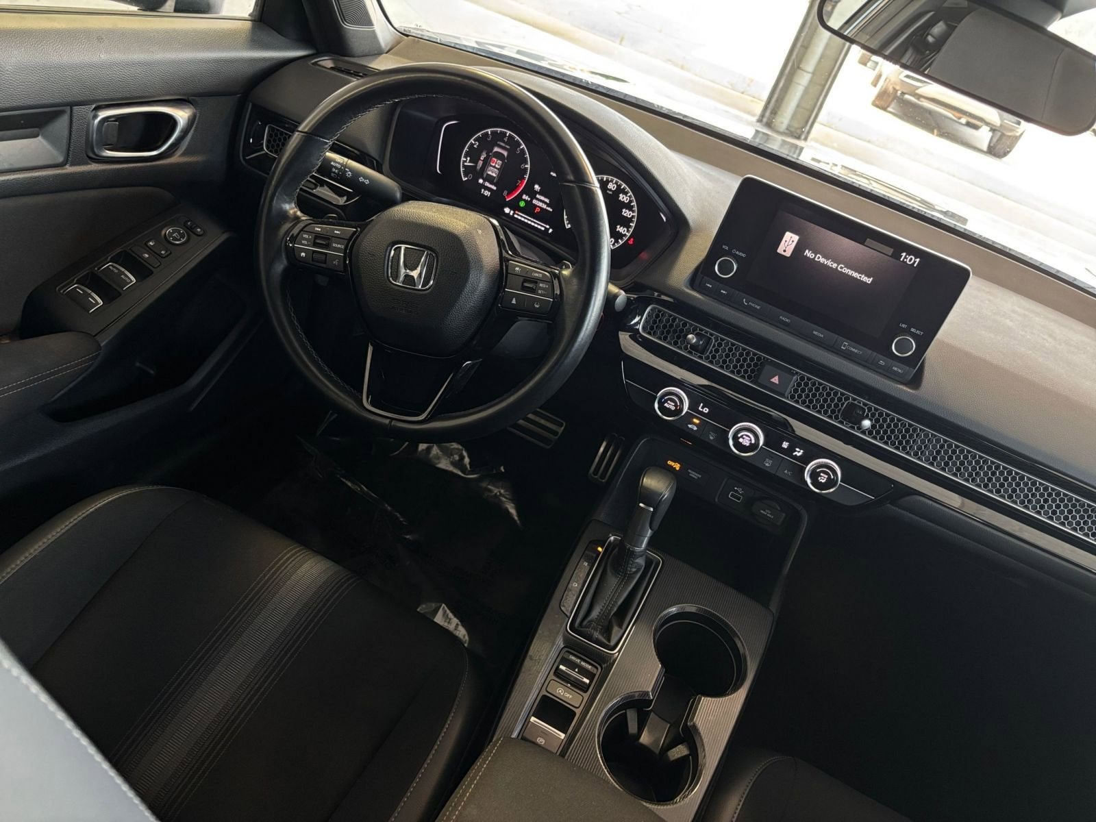 Thumbnail: 2024 Honda Civic - 32