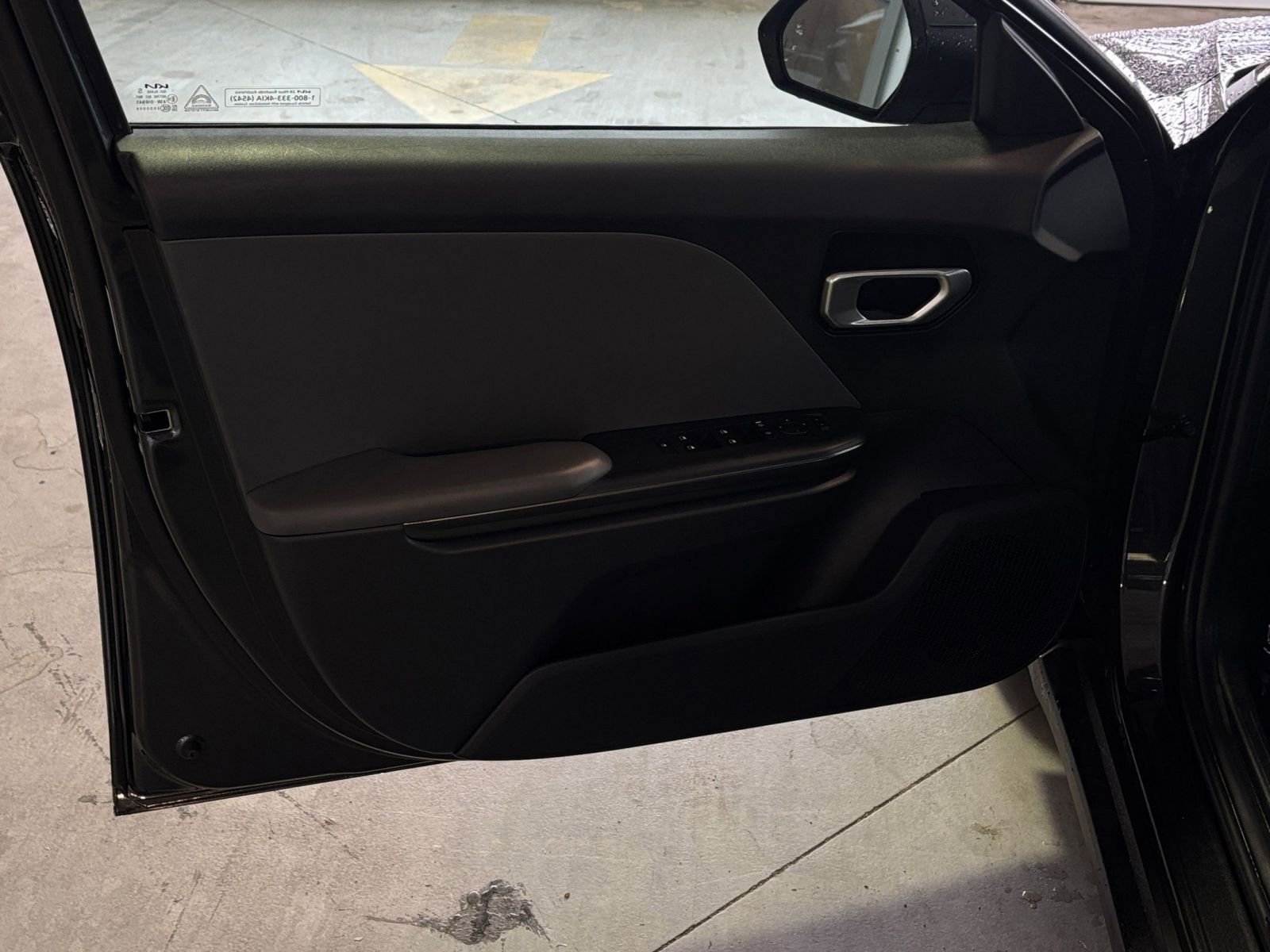 Thumbnail: 2025 Kia K4 - 25