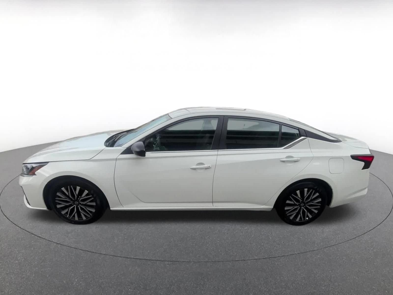 Thumbnail: 2026 Nissan Altima - 8