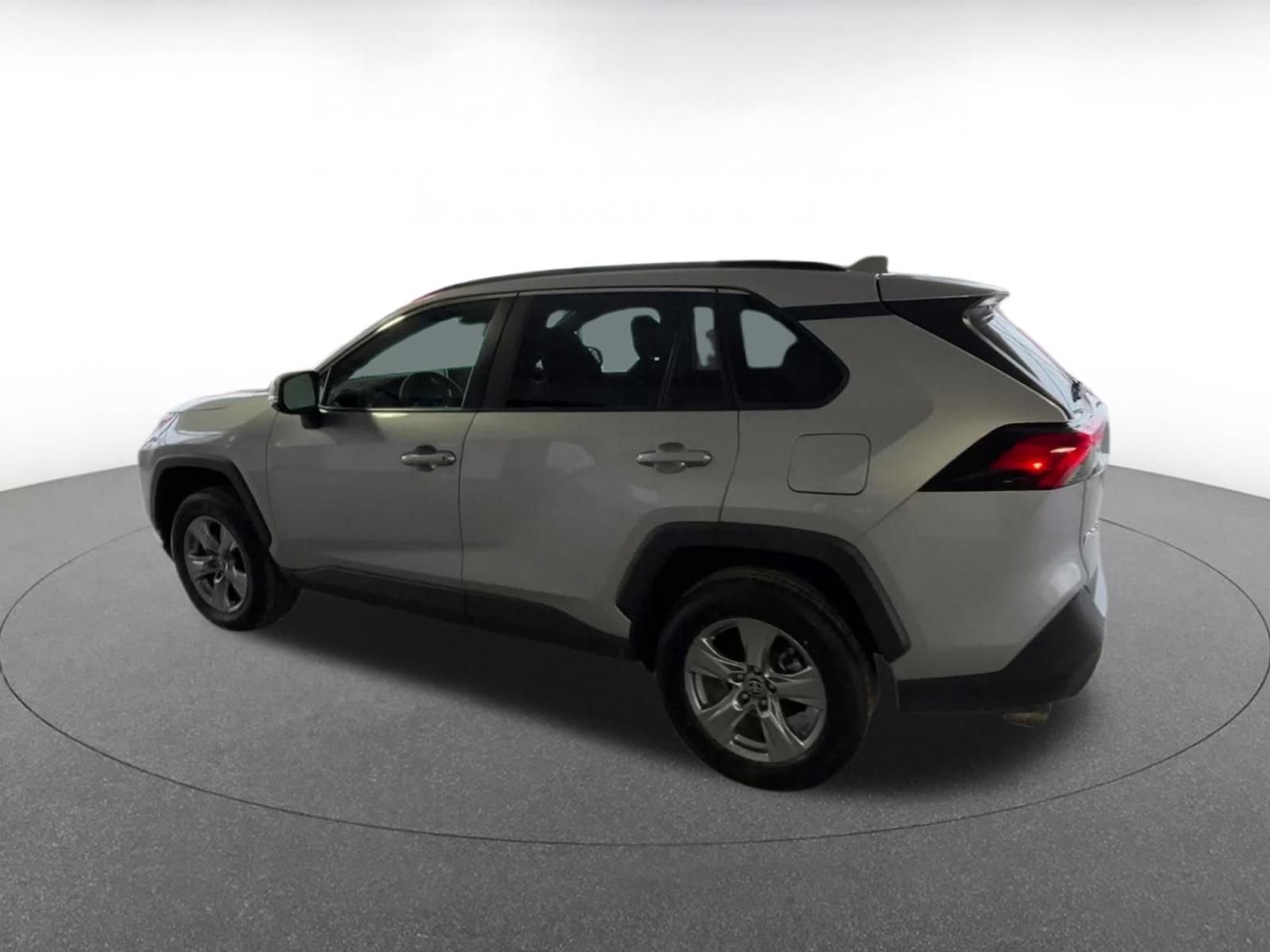 Thumbnail: 2025 Toyota RAV4 - 13