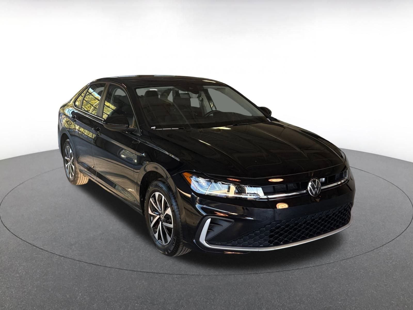 Thumbnail: 2025 Volkswagen Jetta - 1