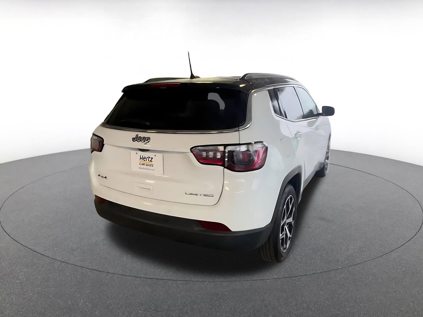 Thumbnail: 2025 Jeep Compass - 13