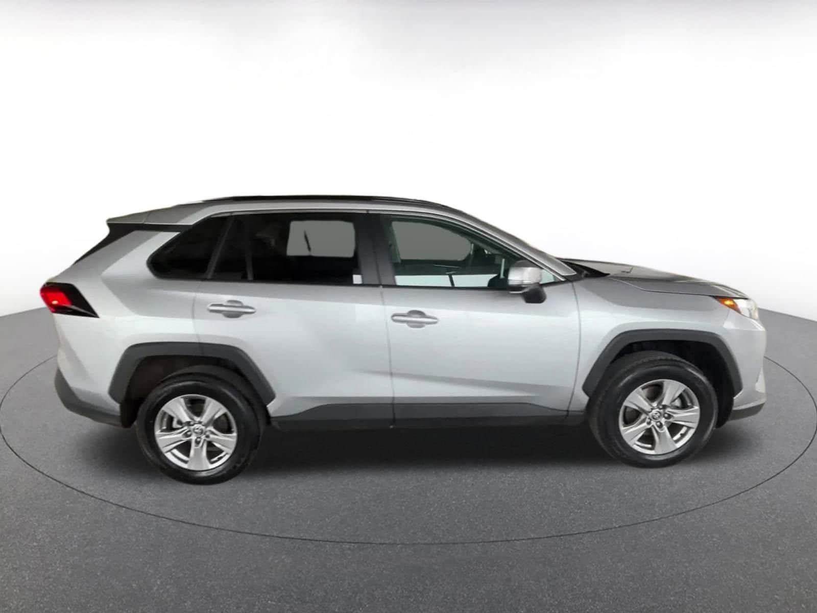 Thumbnail: 2025 Toyota RAV4 - 16