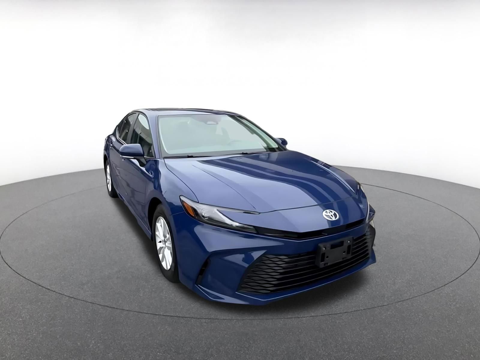 Thumbnail: 2025 Toyota Camry - 3