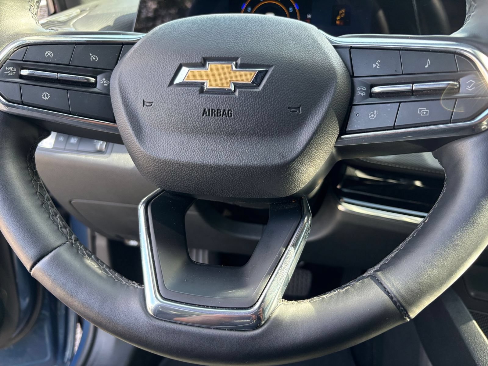 Thumbnail: 2025 Chevrolet Equinox - 29