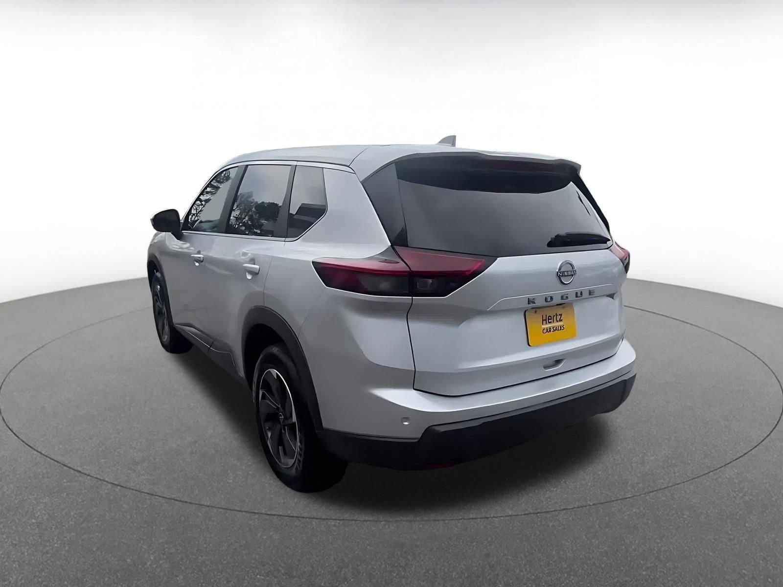 Thumbnail: 2025 Nissan Rogue - 11