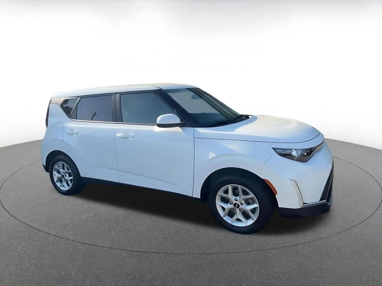 Thumbnail: 2025 Kia Soul - 2