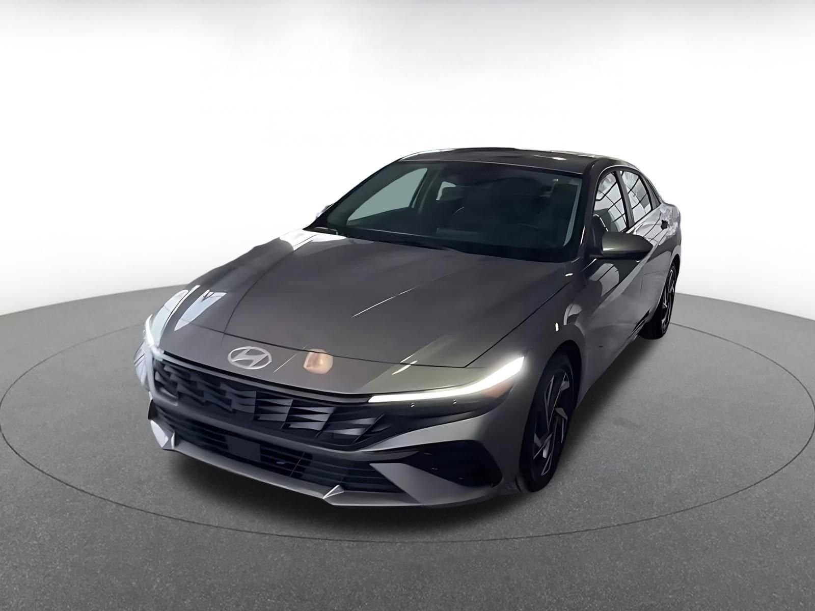 Thumbnail: 2025 Hyundai Elantra - 5