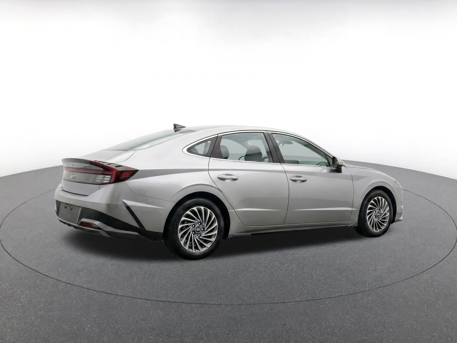 Thumbnail: 2025 Hyundai Sonata - 8