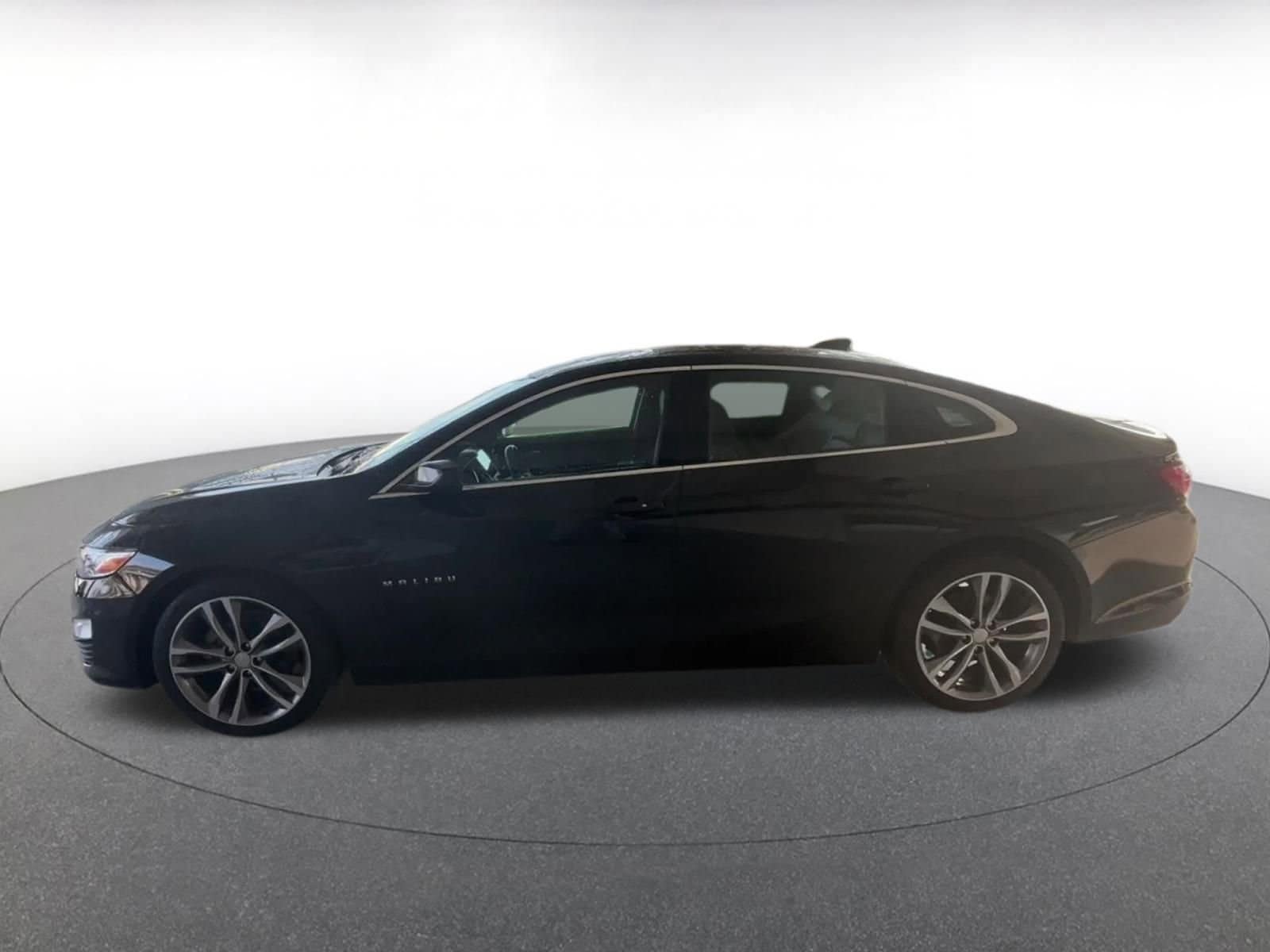 Thumbnail: 2024 Chevrolet Malibu - 15