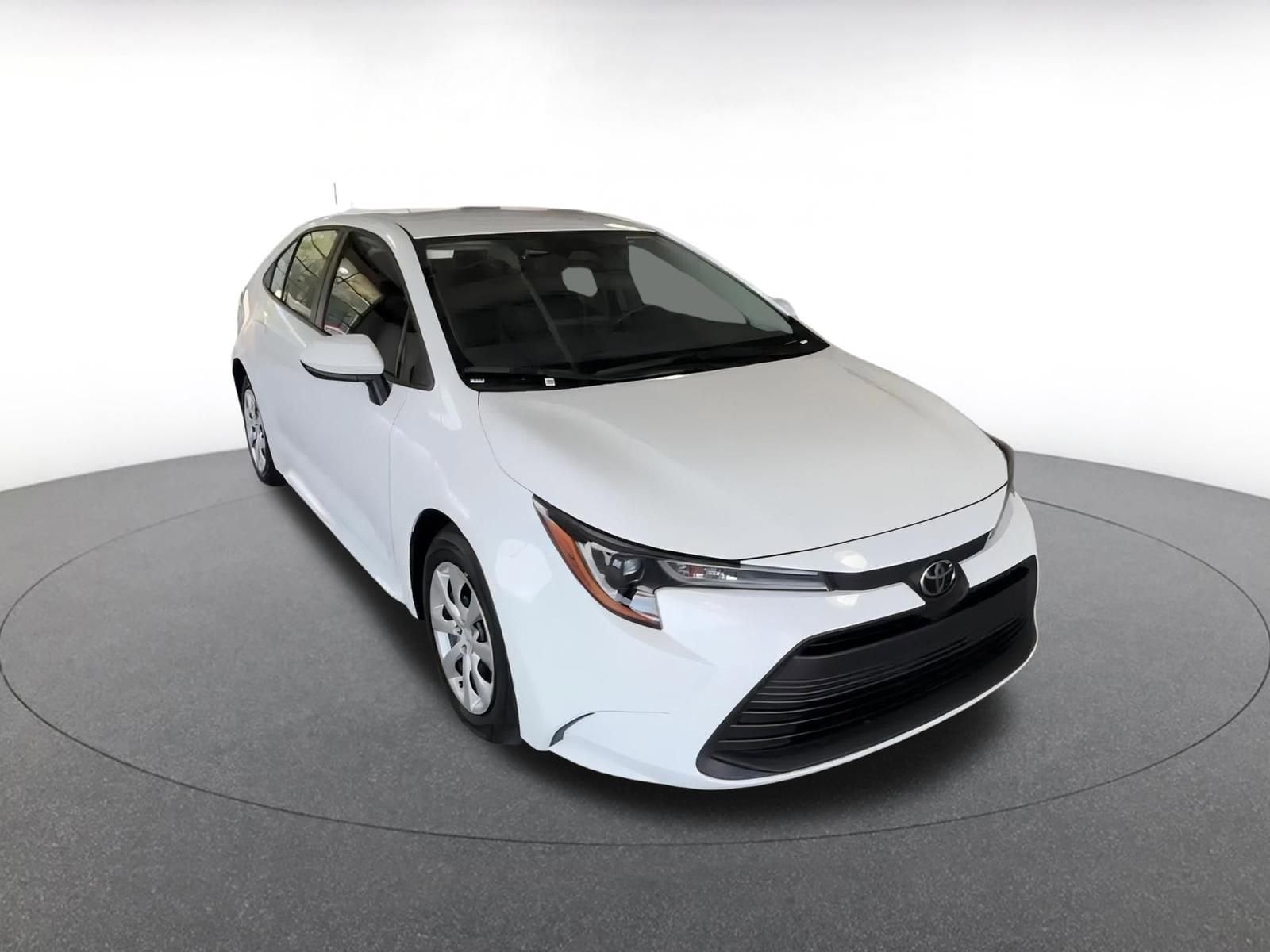 Thumbnail: 2025 Toyota Corolla - 3