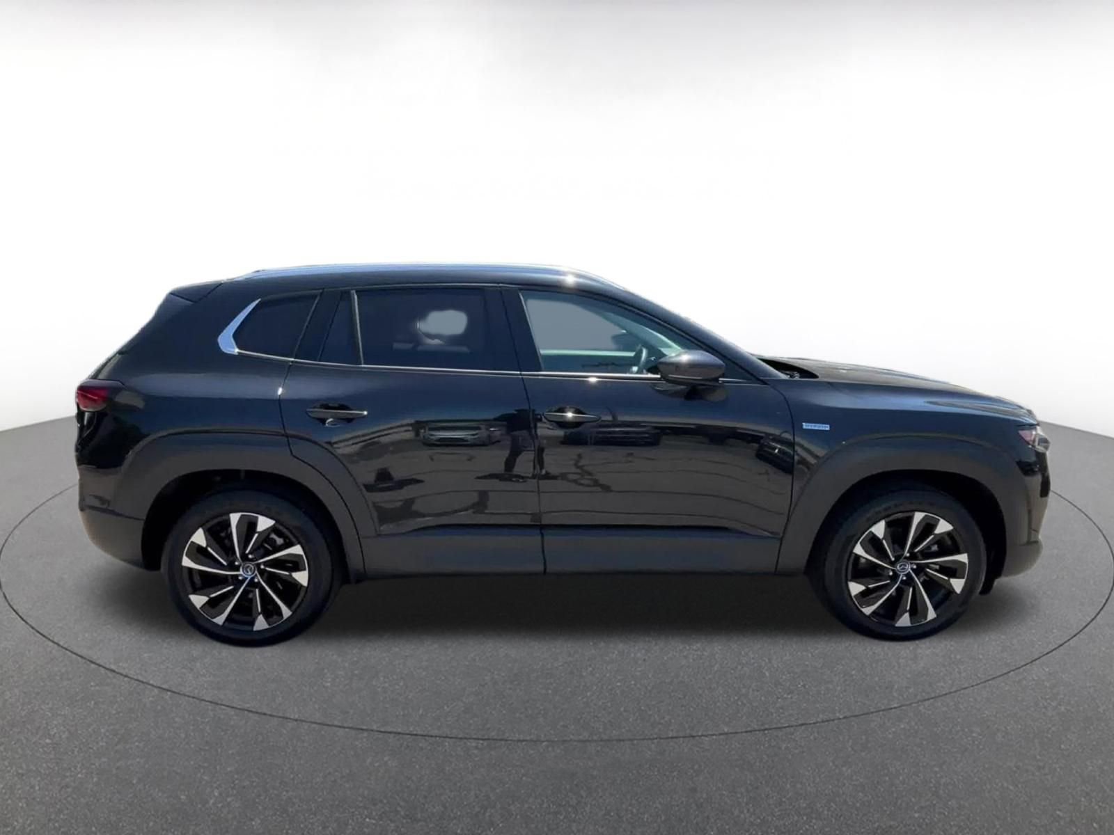Thumbnail: 2025 Mazda CX-50 - 16