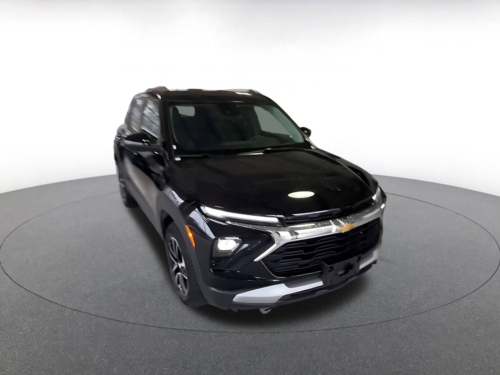 Thumbnail: 2025 Chevrolet TrailBlazer - 3