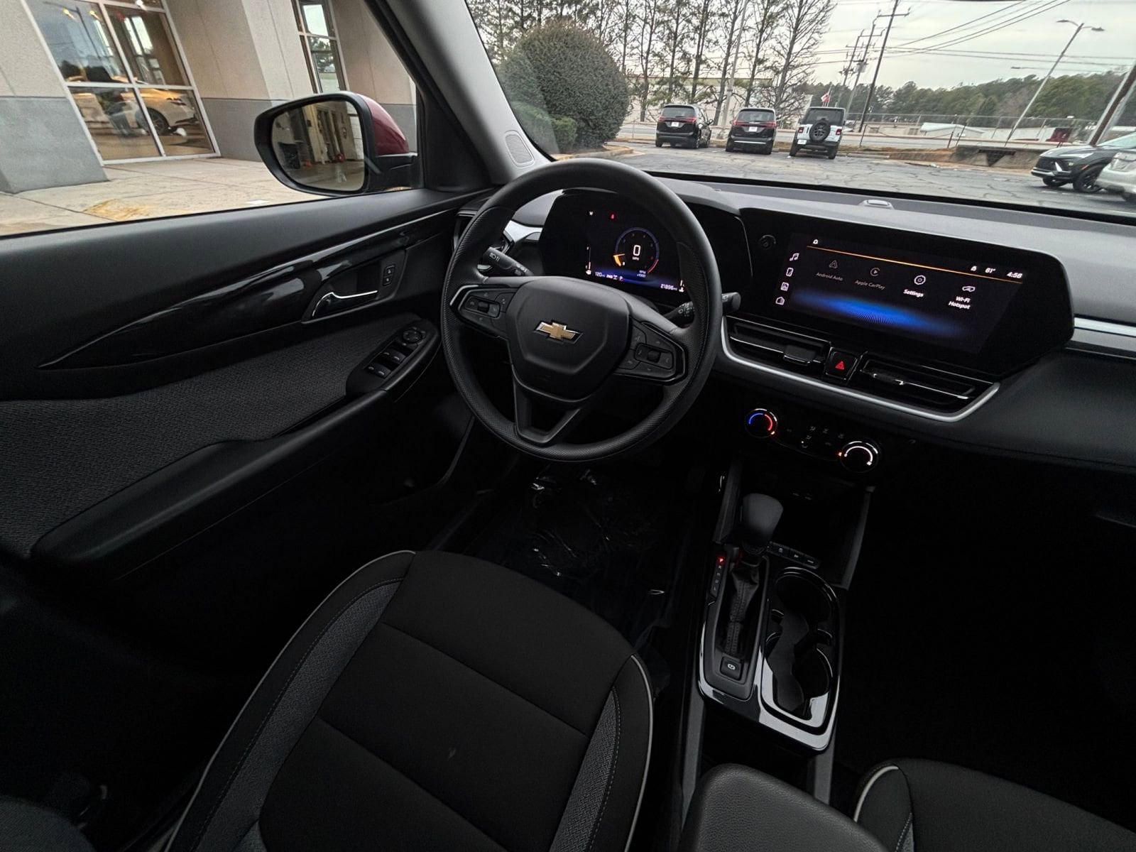 Thumbnail: 2025 Chevrolet TrailBlazer - 33