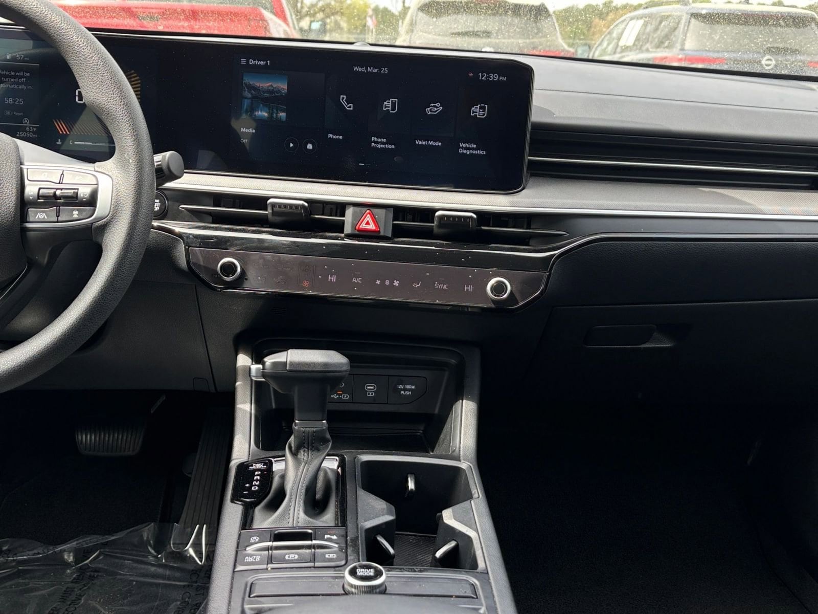 Thumbnail: 2025 Kia K5 - 23