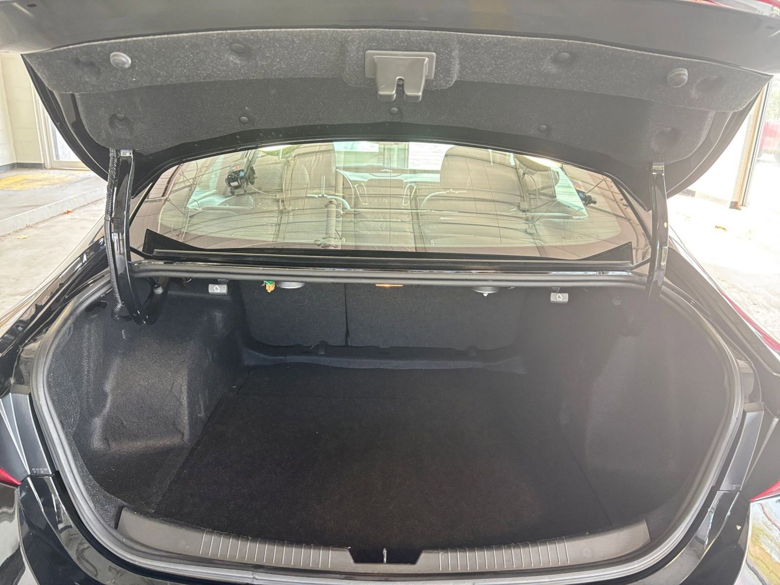 Thumbnail: 2024 Chevrolet Malibu - 31