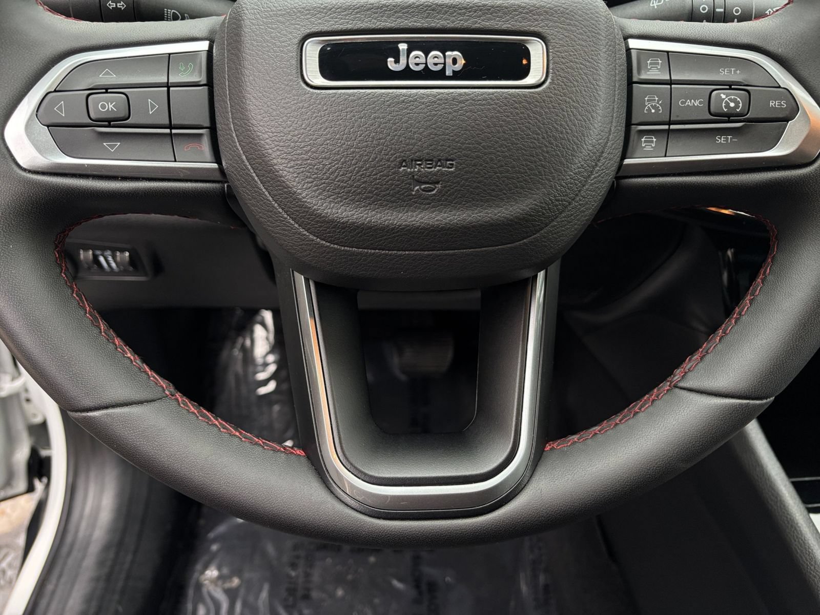 Thumbnail: 2025 Jeep Compass - 26