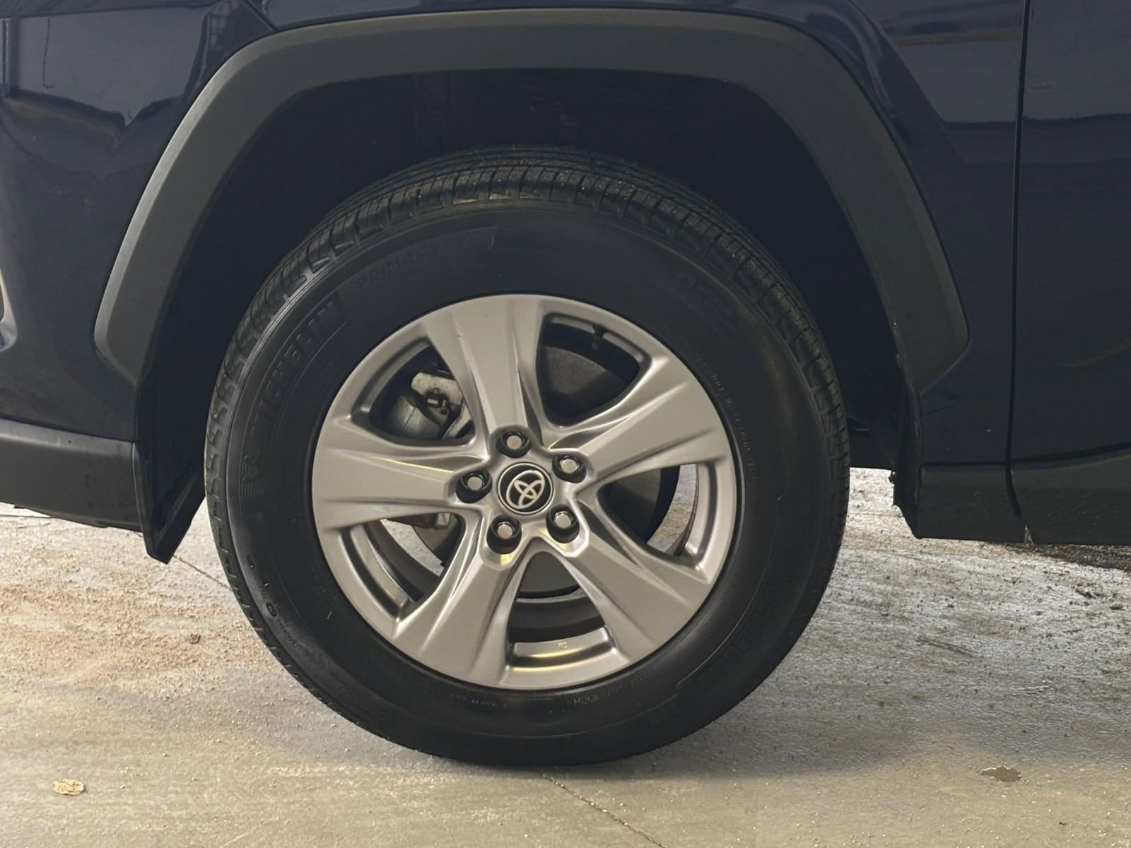 Thumbnail: 2025 Toyota RAV4 - 31