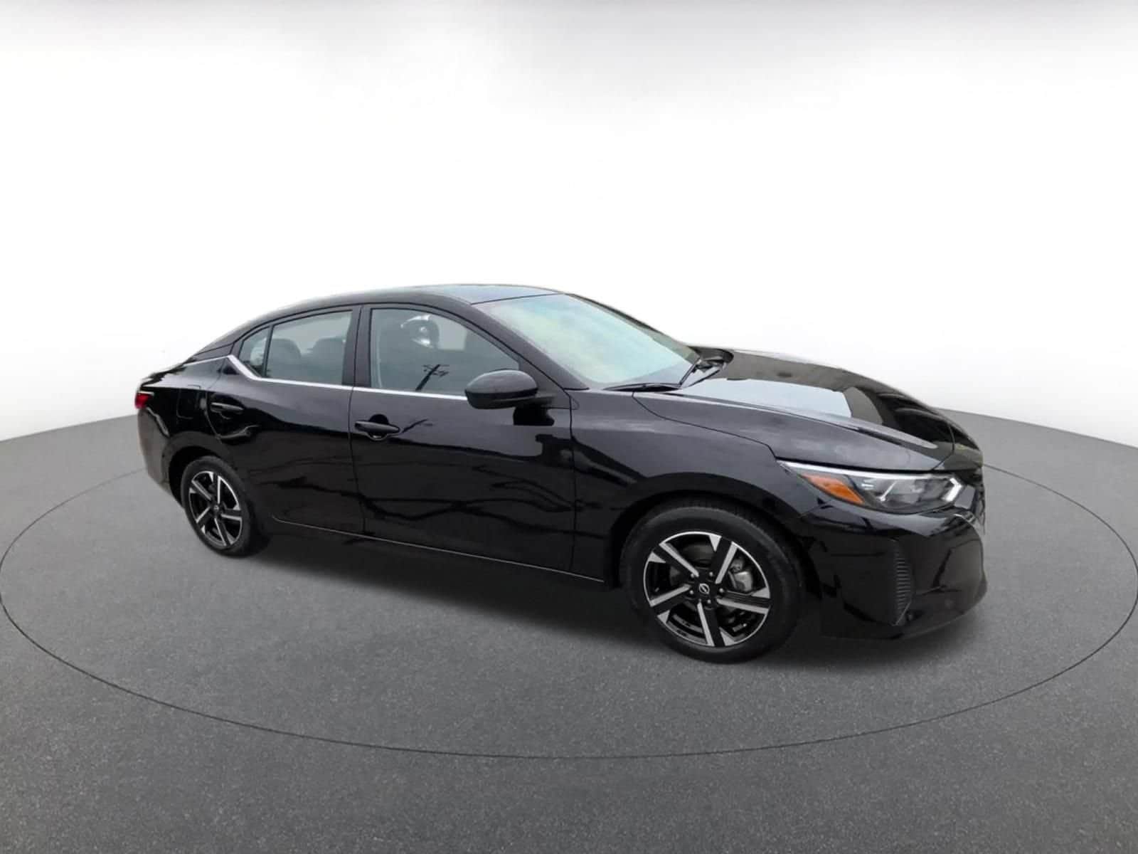 Thumbnail: 2025 Nissan Sentra - 2