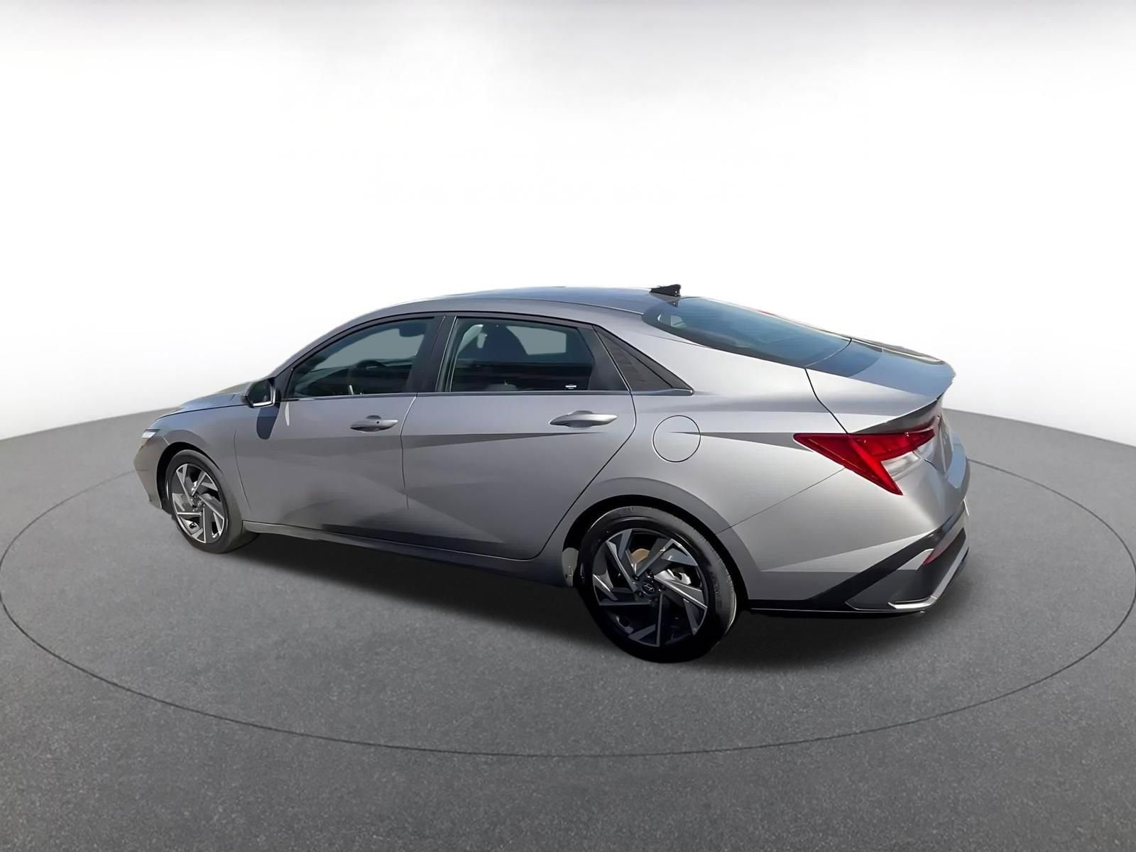 Thumbnail: 2025 Hyundai Elantra - 15